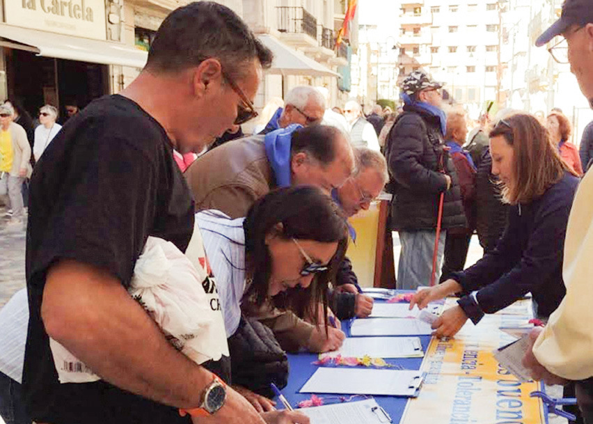 Image for article Іспанія. Мешканці міста Картахена підтримують Фалунь Дафа