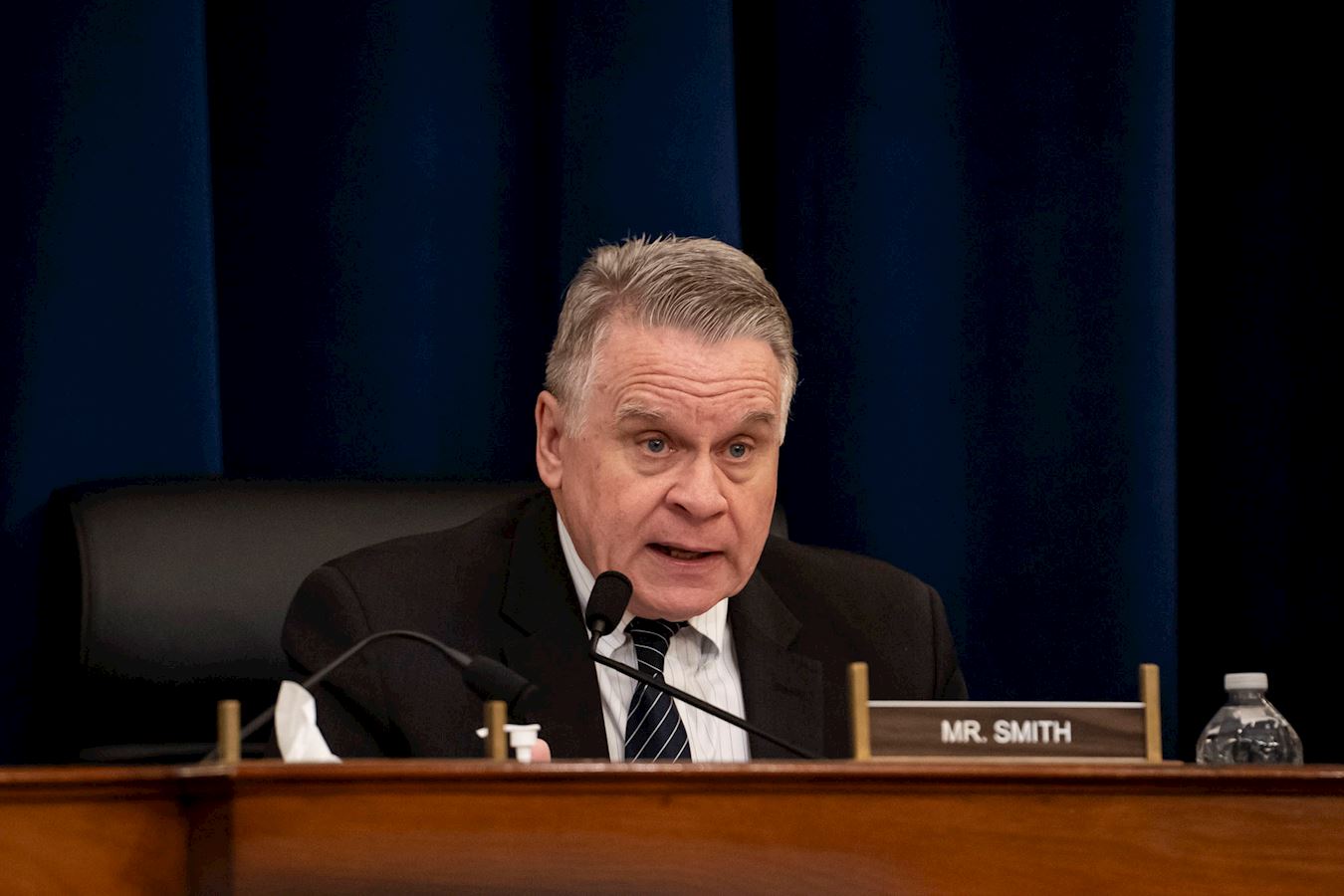 Image for article Конгресмен США Кріс Сміт засуджує компартію Китаю за переслідування Фалуньгун