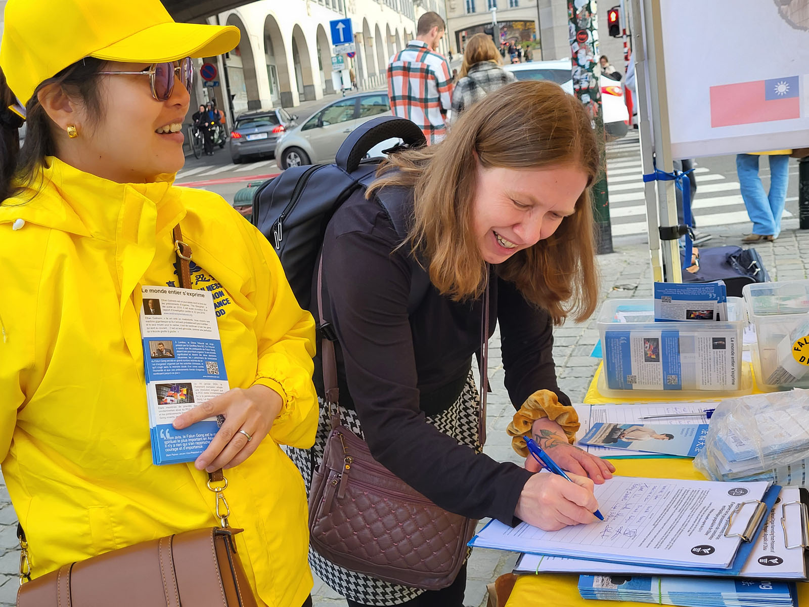 Image for article Бельгія. Люди засуджують насильницьке вирізання органів, здійснюване компартією Китаю