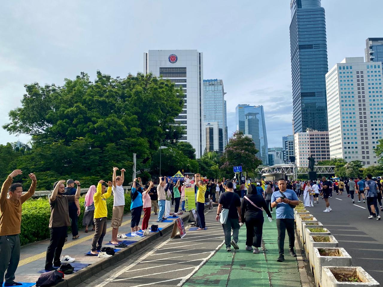 Image for article Індонезія. Жителі Джакарти дізналися про Фалунь Дафа