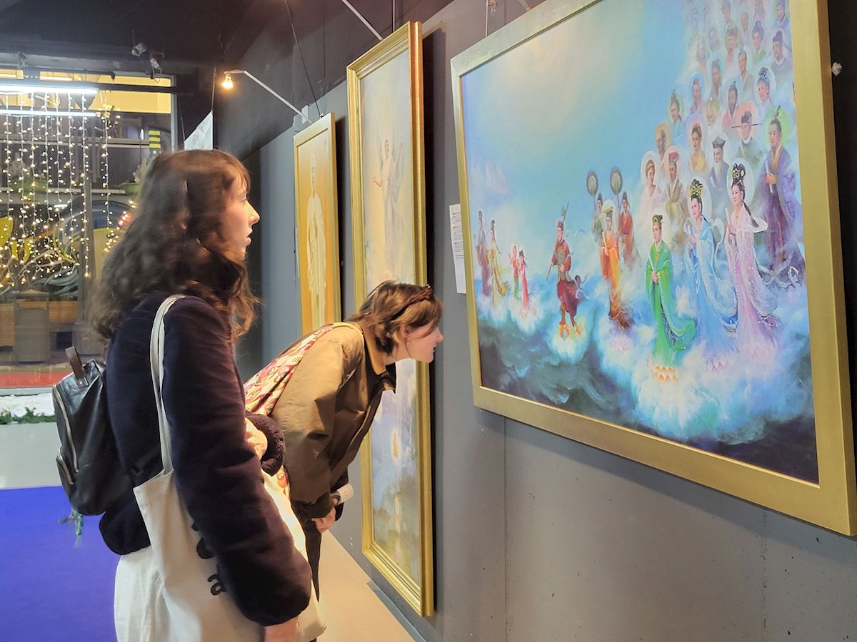 Image for article Виставка «Мистецтво Чжень-Шань-Жень» відбулася в Бельгії (частина 1)