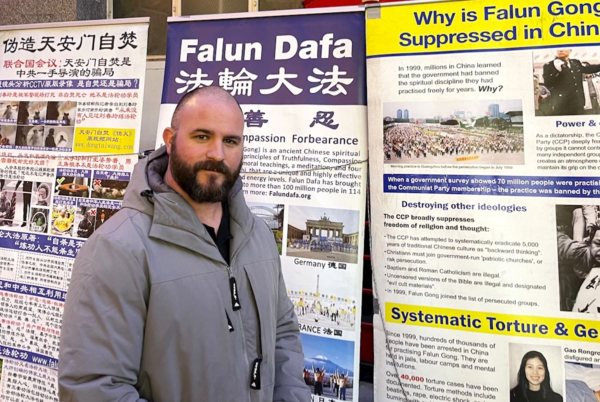 Image for article Лондон. Люди підтримали принципи Фалунь Дафа під час святкування Китайського Нового року