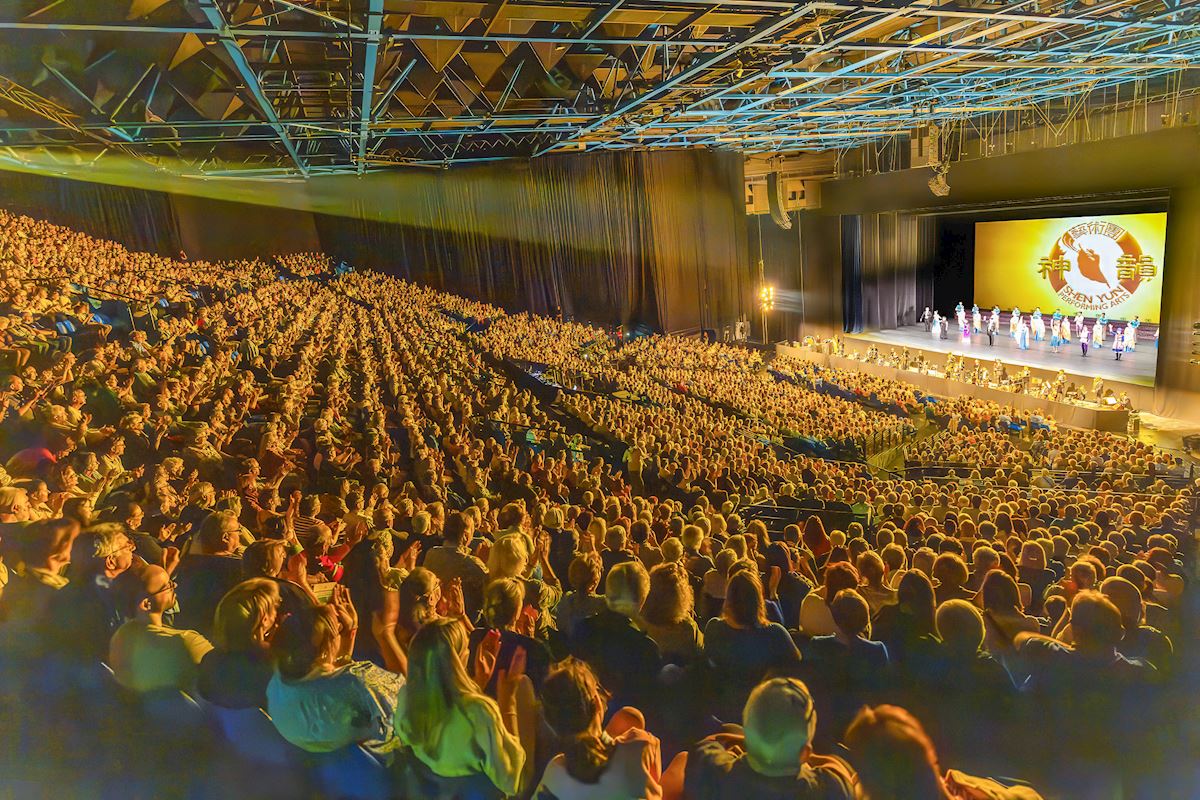 Image for article Глядачі в Європі й Америці високо оцінили виступ Shen Yun: «Глибоко й проникливо»