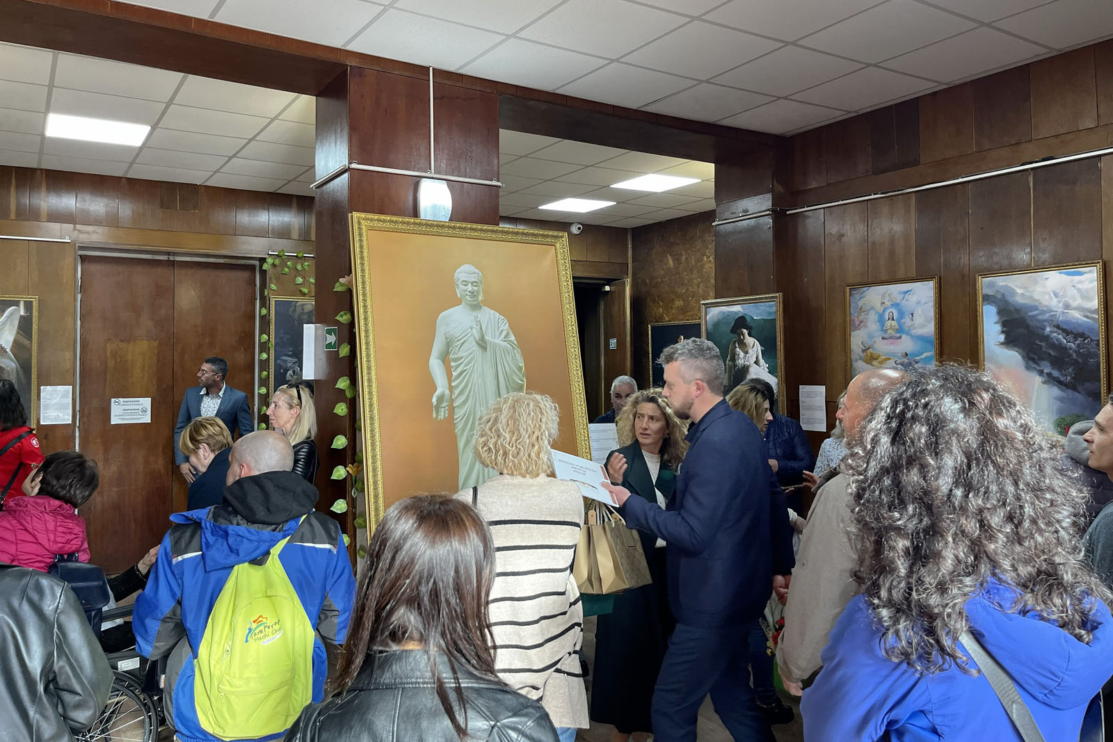 Image for article Болгарія. Відвідувачів зворушила виставка «Мистецтво Чжень Шань Жень»